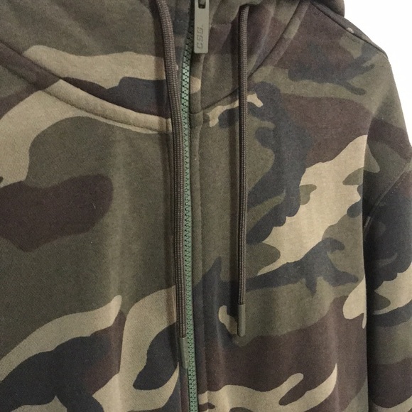 NWT, CSG Mens Zippered Jacket, Large - Picture 2 of 7